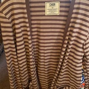 Chor men’s sweater worn maybe 2 times